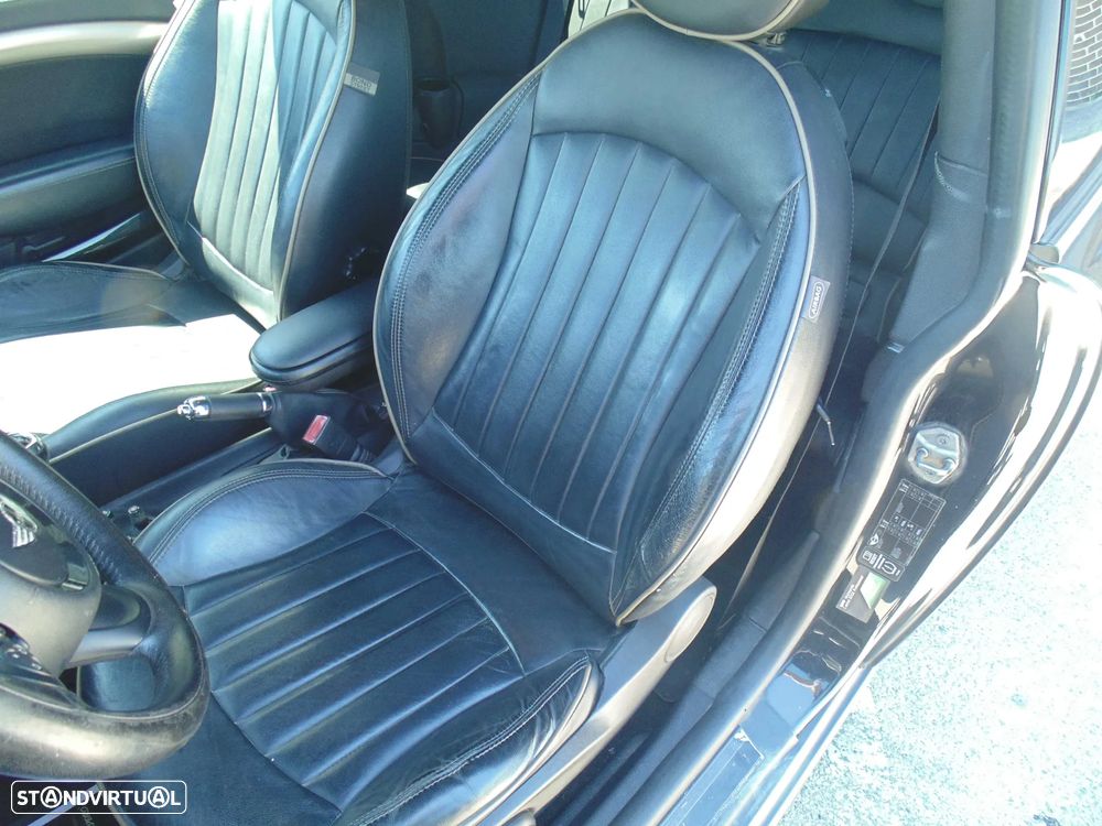 MINI Clubman Cooper D - 23