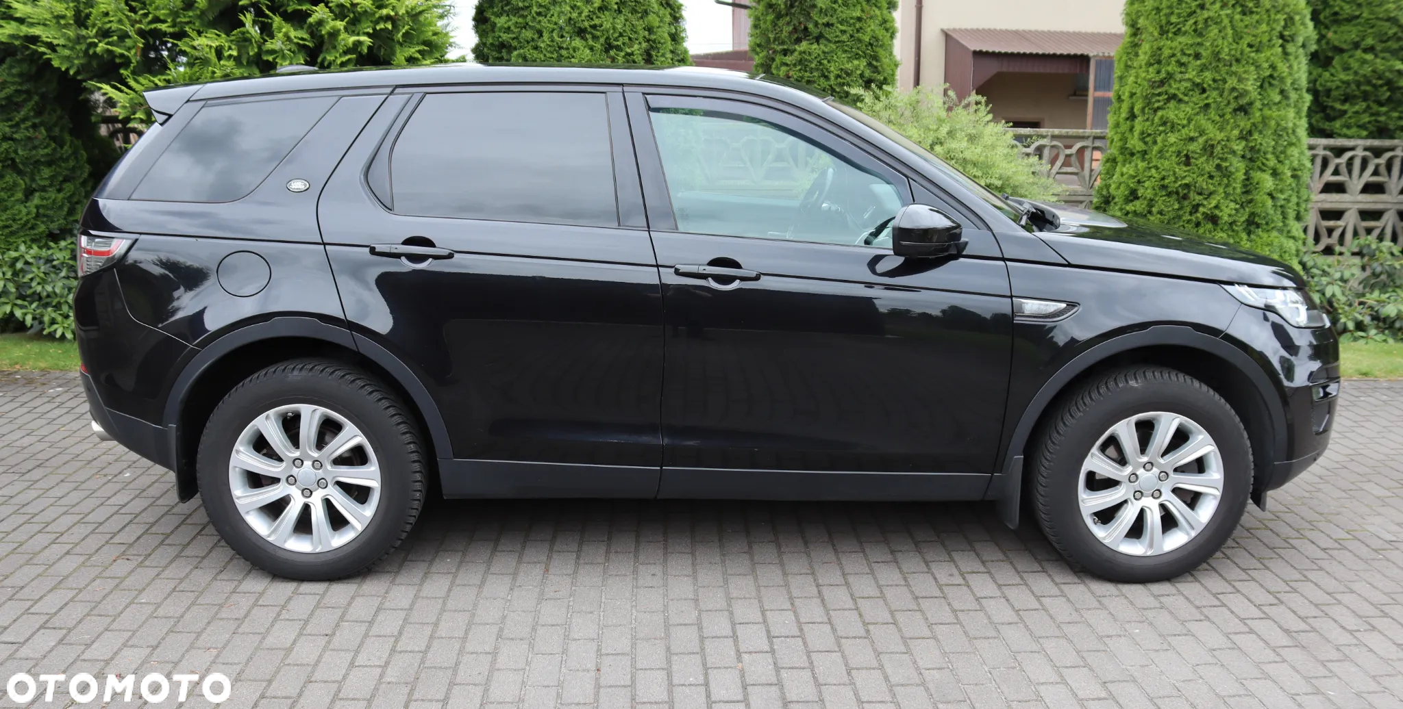 Land Rover Discovery Sport 2.0 TD4 HSE Luxury - 4