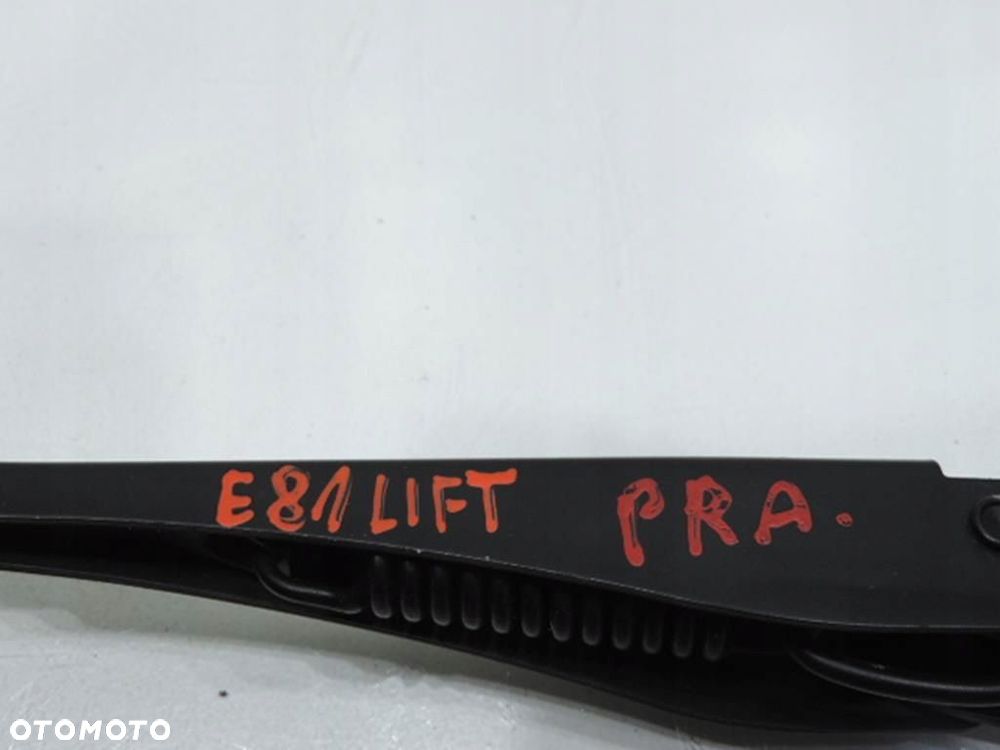 RAMIE WYCIERACZKI PRAWE BMW E81 E87 - 3