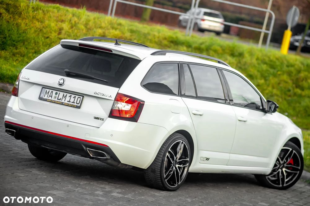 Skoda Octavia 2.0 TSI RS 230 DSG - 5