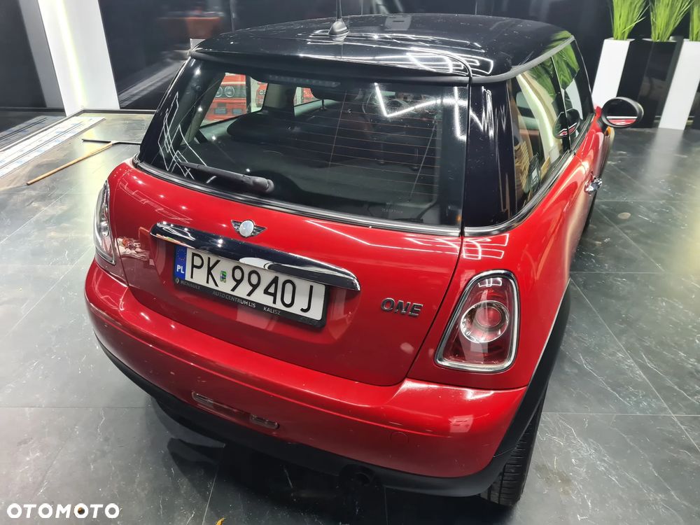 MINI ONE - 8