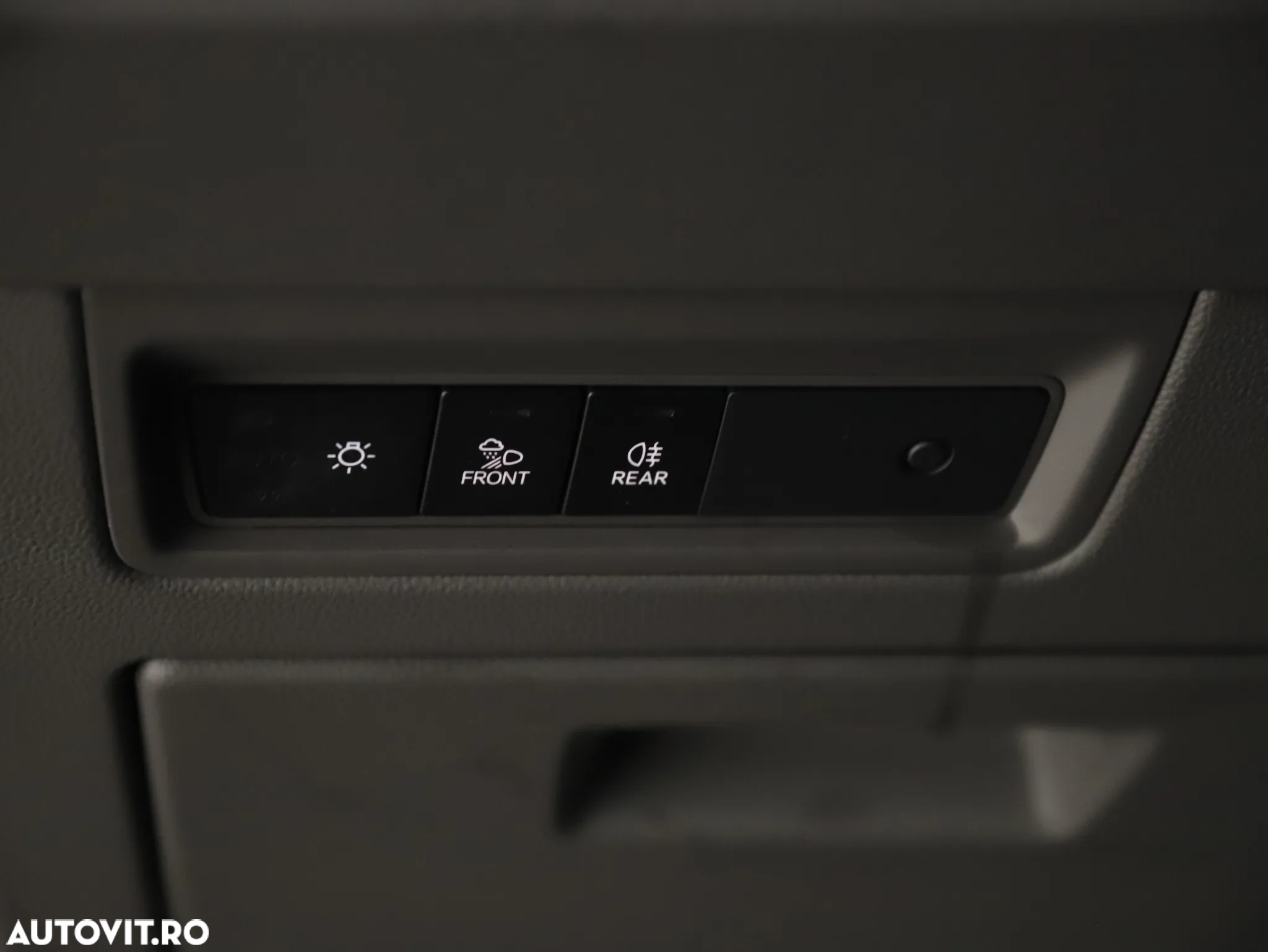 Volkswagen Touareg V6 TSI 4MOTION R-Line - 20