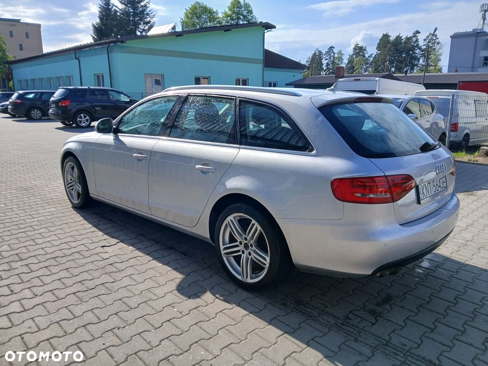 Audi A4 Avant 2.0 TDI DPF multitronic Ambition - 4
