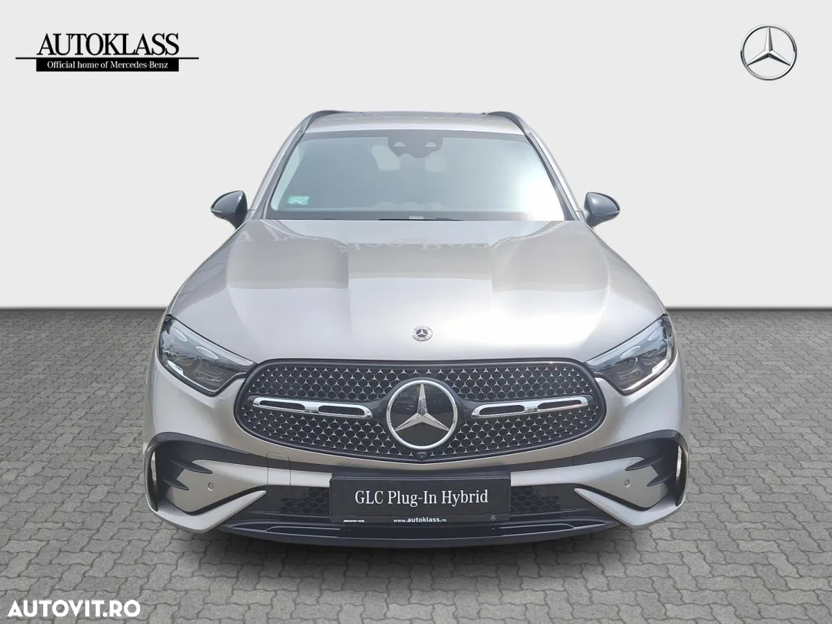 Mercedes-Benz GLC 300 e 4MATIC - 8