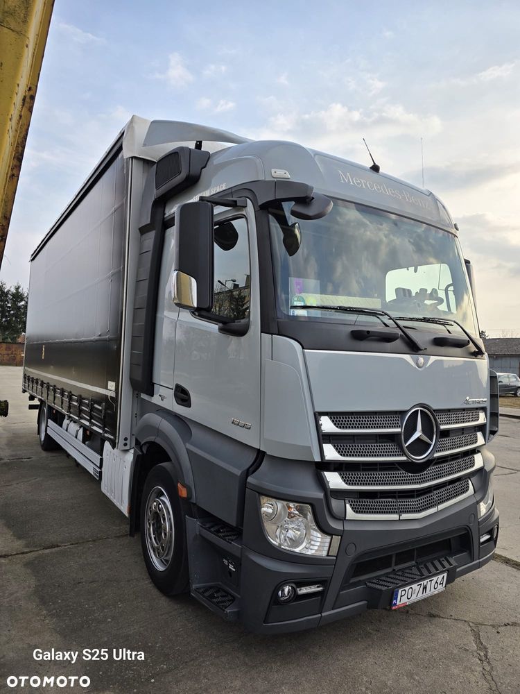 Mercedes-Benz 1835 - 1