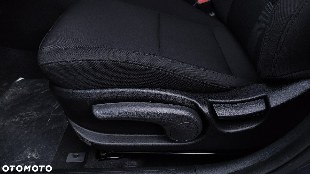 Hyundai i20 - 8