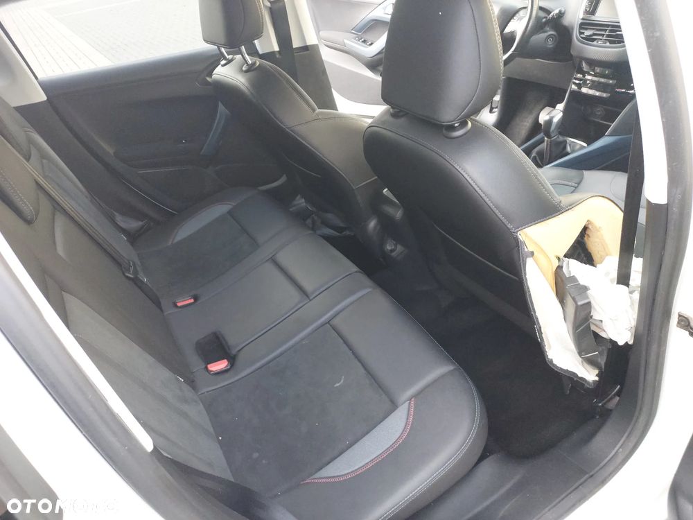 Peugeot 2008 e-HDi FAP 92 STOP & START Business-Line - 15