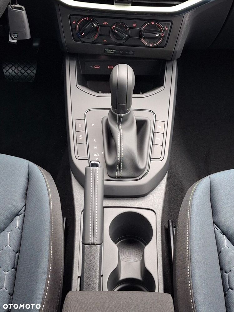 Seat Arona 1.0 TSI Style S&S DSG - 28