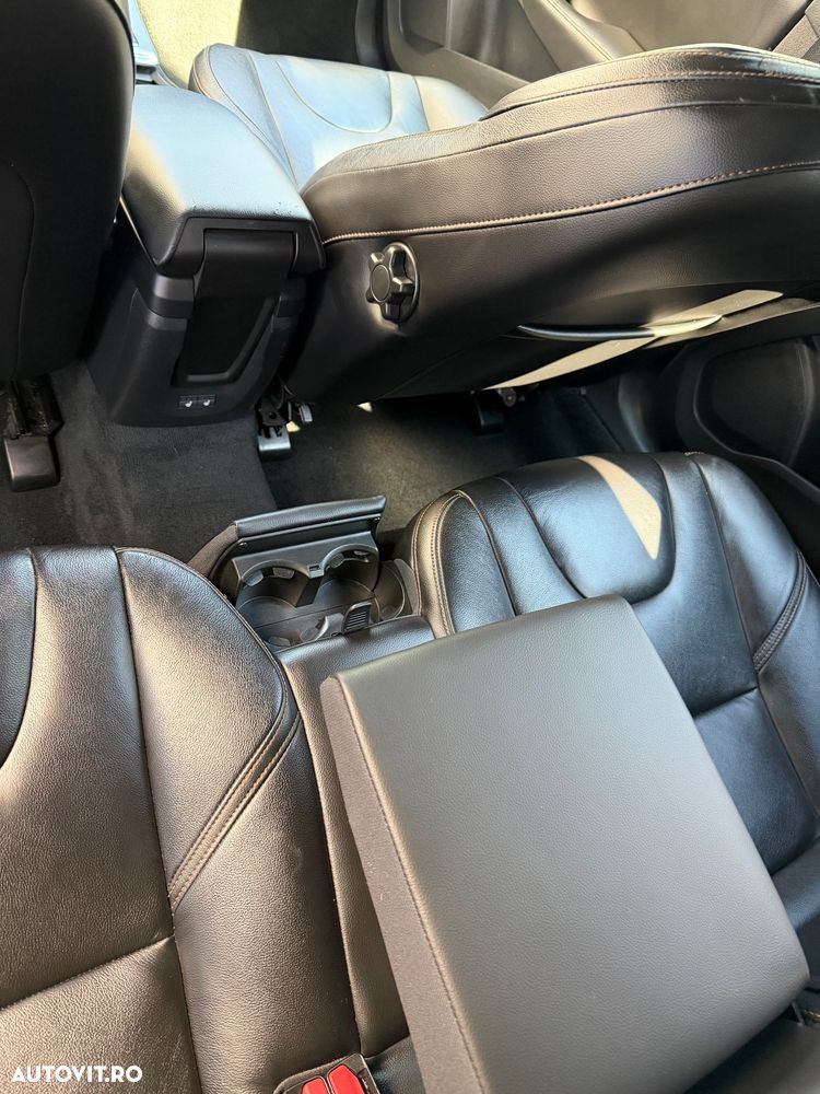 Volvo V40 D3 Momentum - 12