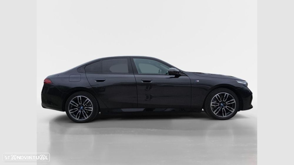 BMW i5 eDrive40 Pack Desportivo M - 9
