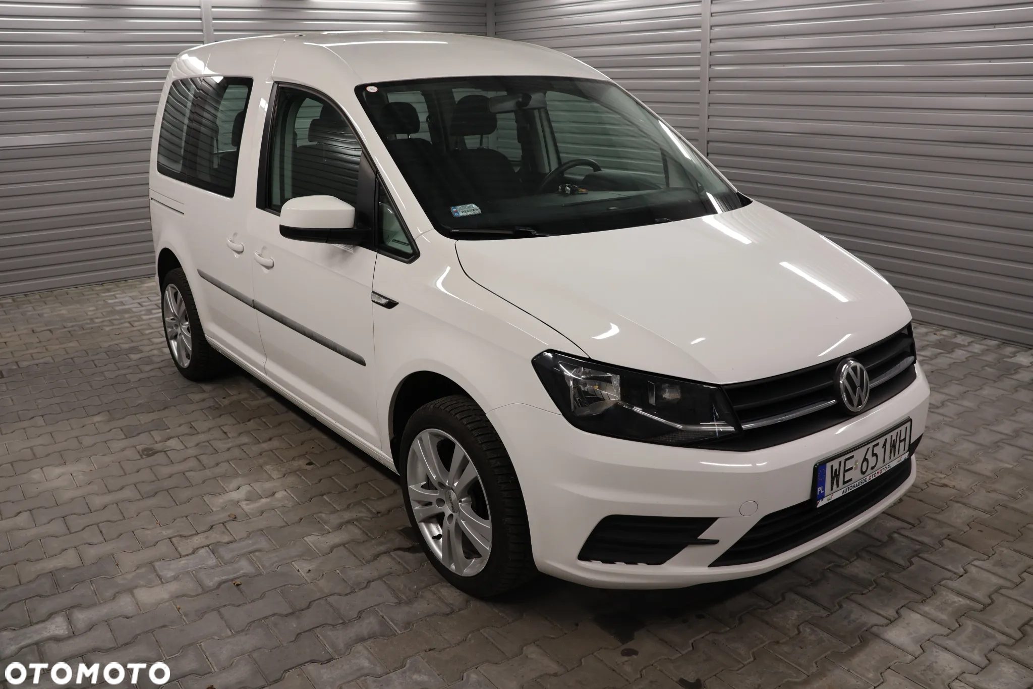 Volkswagen Caddy 2.0 TDI Comfortline - 2