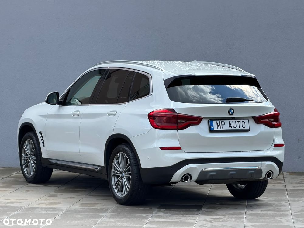 BMW X3 xDrive20d Luxury Line - 4