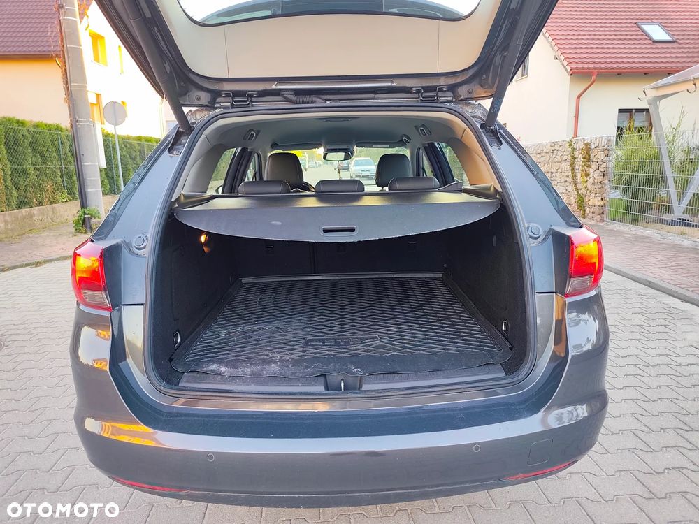 Opel Astra 1.4 Turbo Ultimate - 21