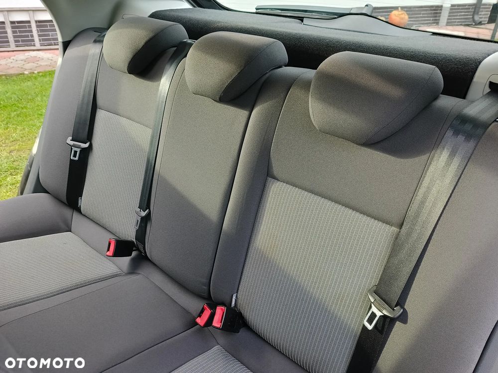 Seat Ibiza 1.4 16V Style - 26