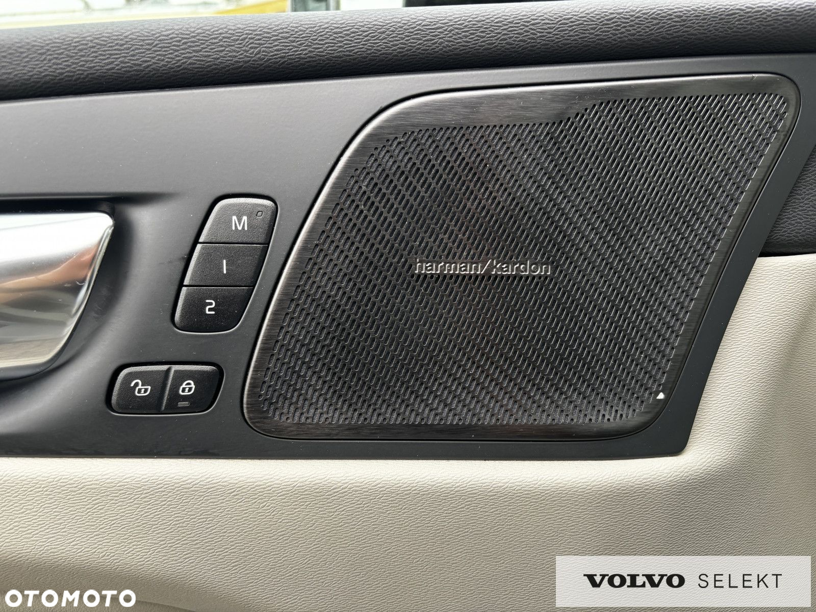 Volvo XC 60 - 11