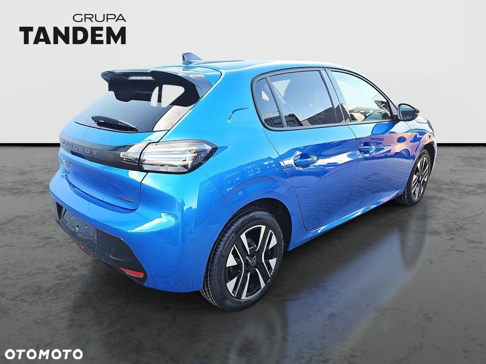 Peugeot 208 - 5