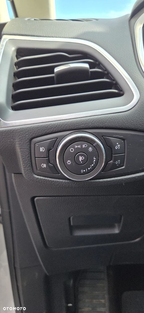 Ford S-Max 2.0 TDCi Titanium PowerShift - 17