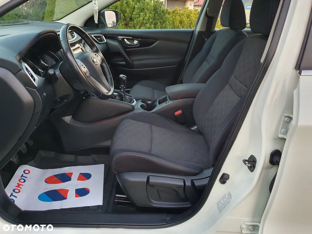 Nissan Qashqai 1.5 dCi Tekna - 12