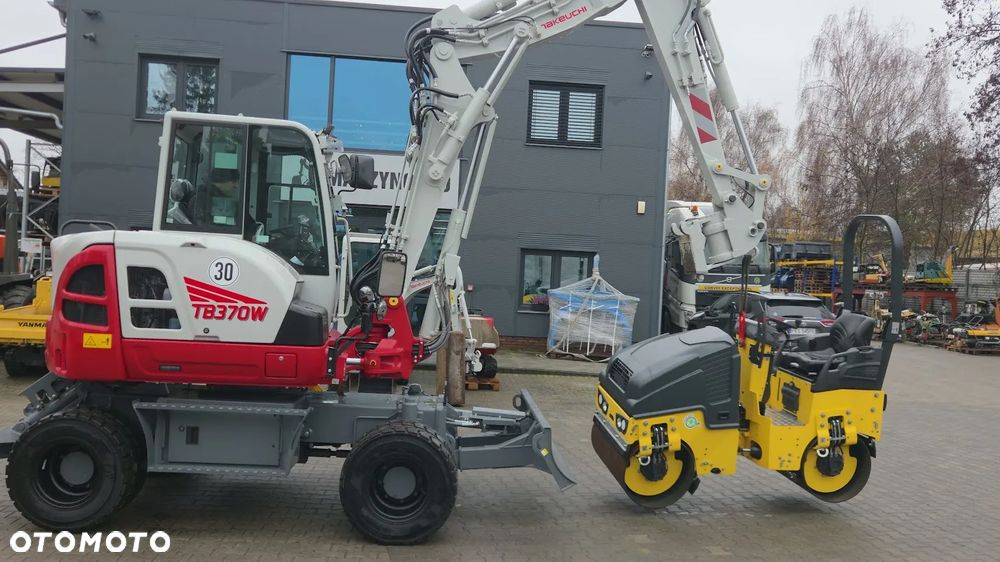 Takeuchi Koparka Kołowa TAKEUCHI TB370W Powertilt - 13