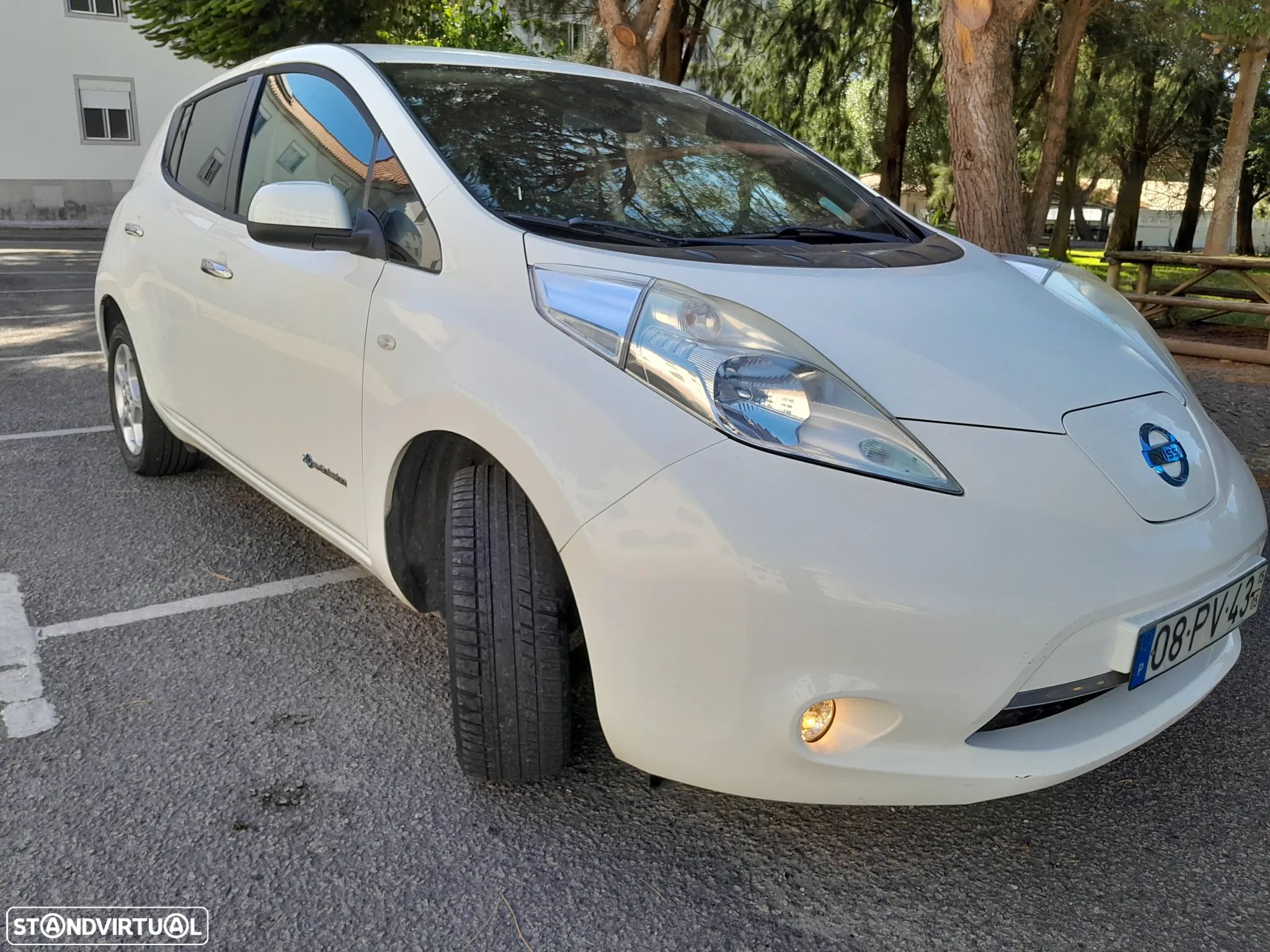 Nissan Leaf Acenta - 1