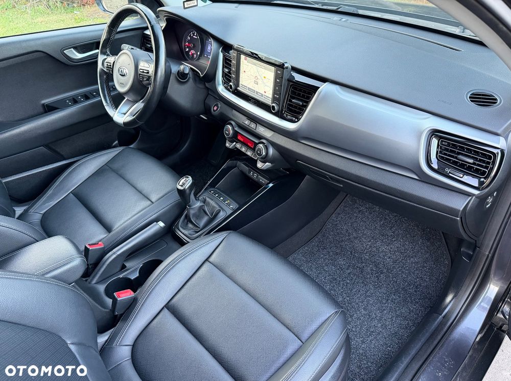 Kia Stonic - 10