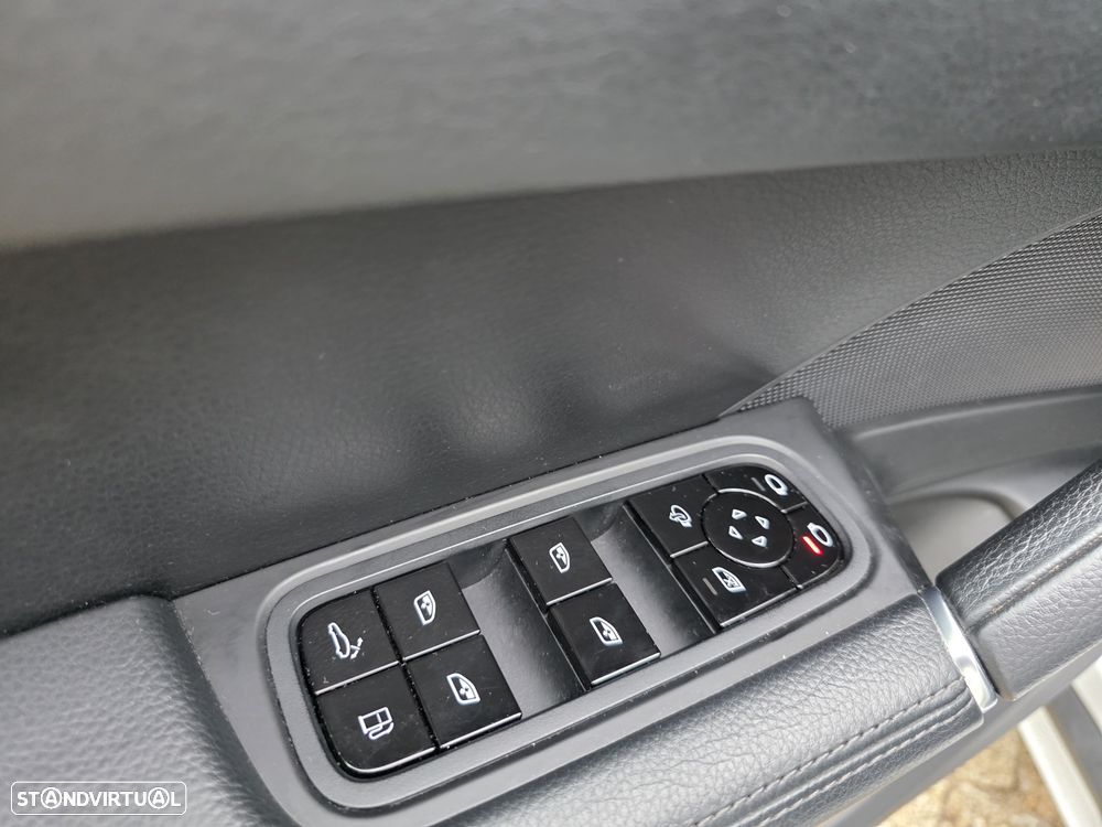 Porsche Cayenne Coupé E-Hybrid Tiptronic S - 27