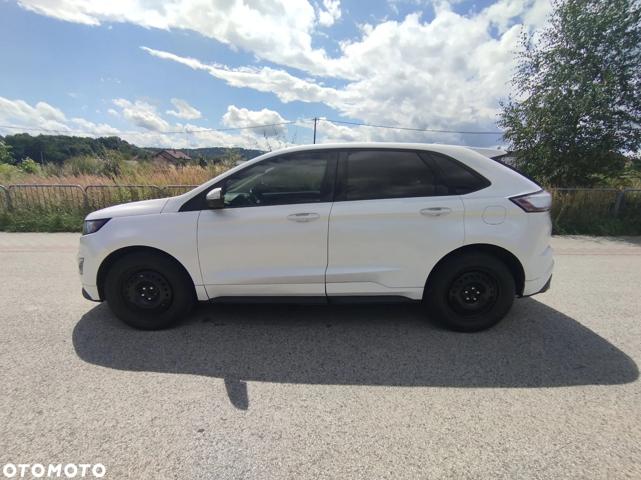 Ford Edge - 11
