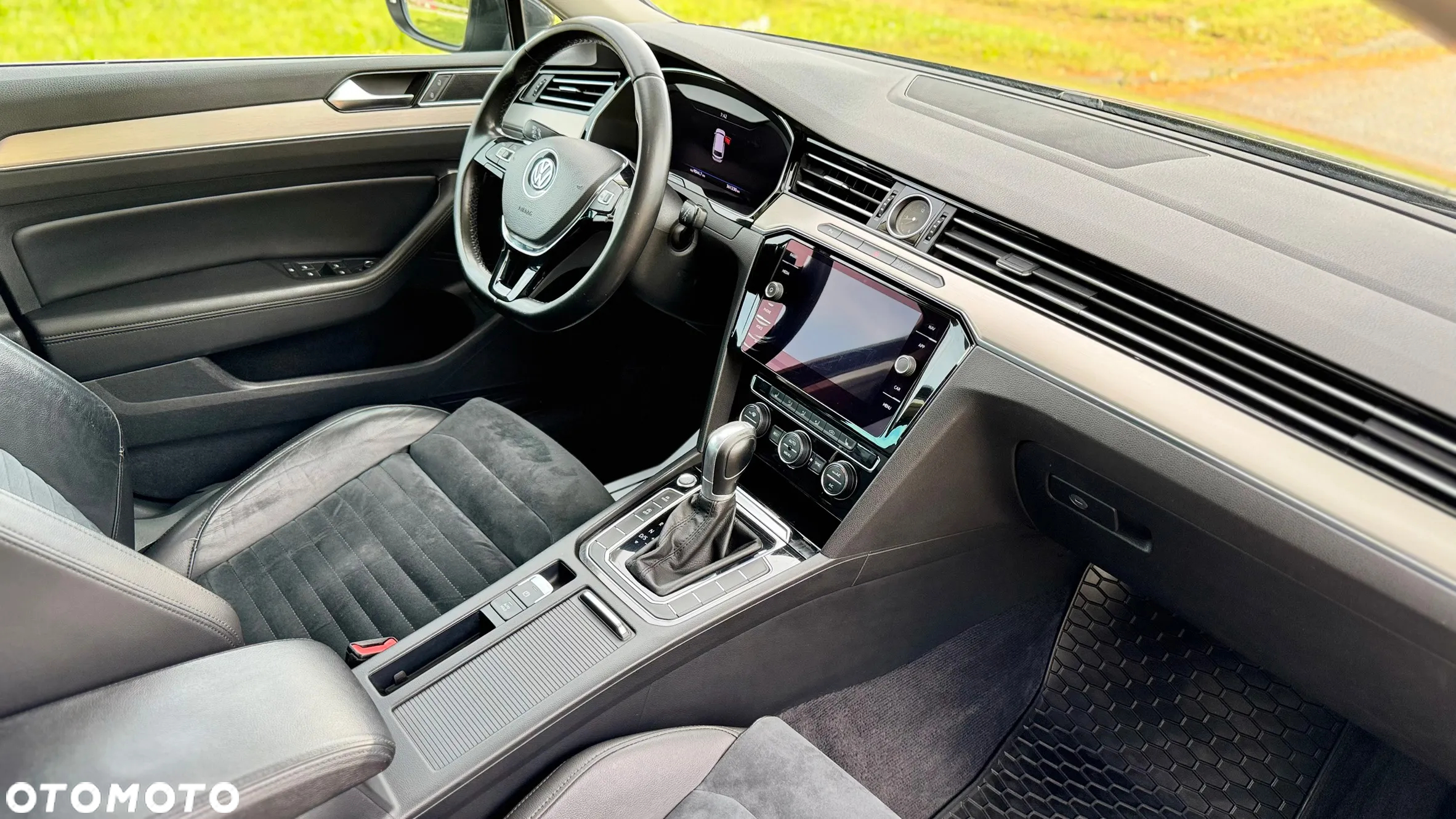 Volkswagen Passat 2.0 TDI BMT Highline DSG - 11