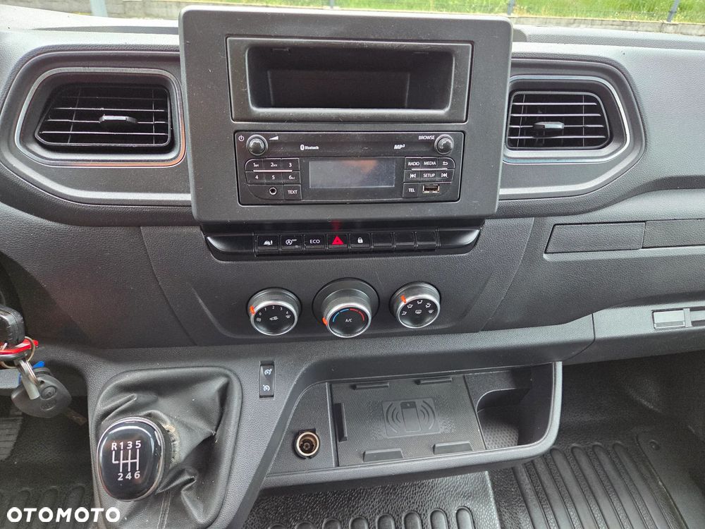 Renault Master - 19