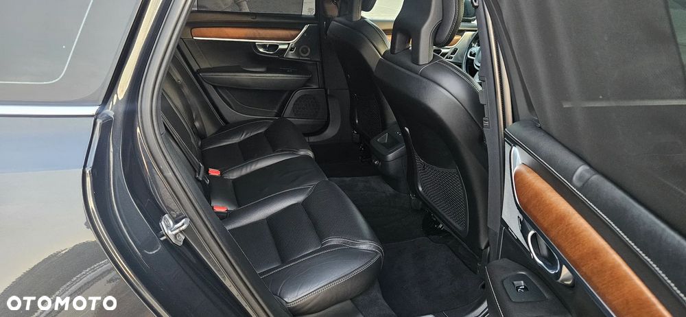 Volvo V90 D5 AWD Geartronic Inscription - 9