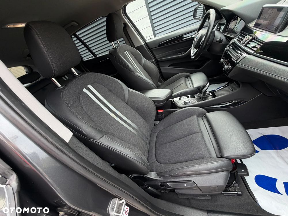 BMW X1 sDrive18i Sport Line - 14