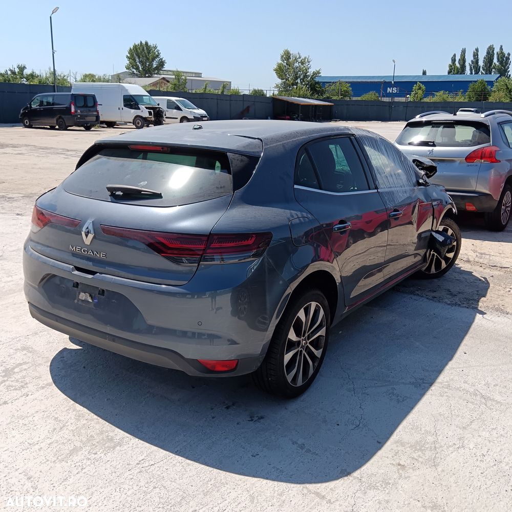Dezmembrez Renault Megane 2020 1.3 Tce 140Cp - 2