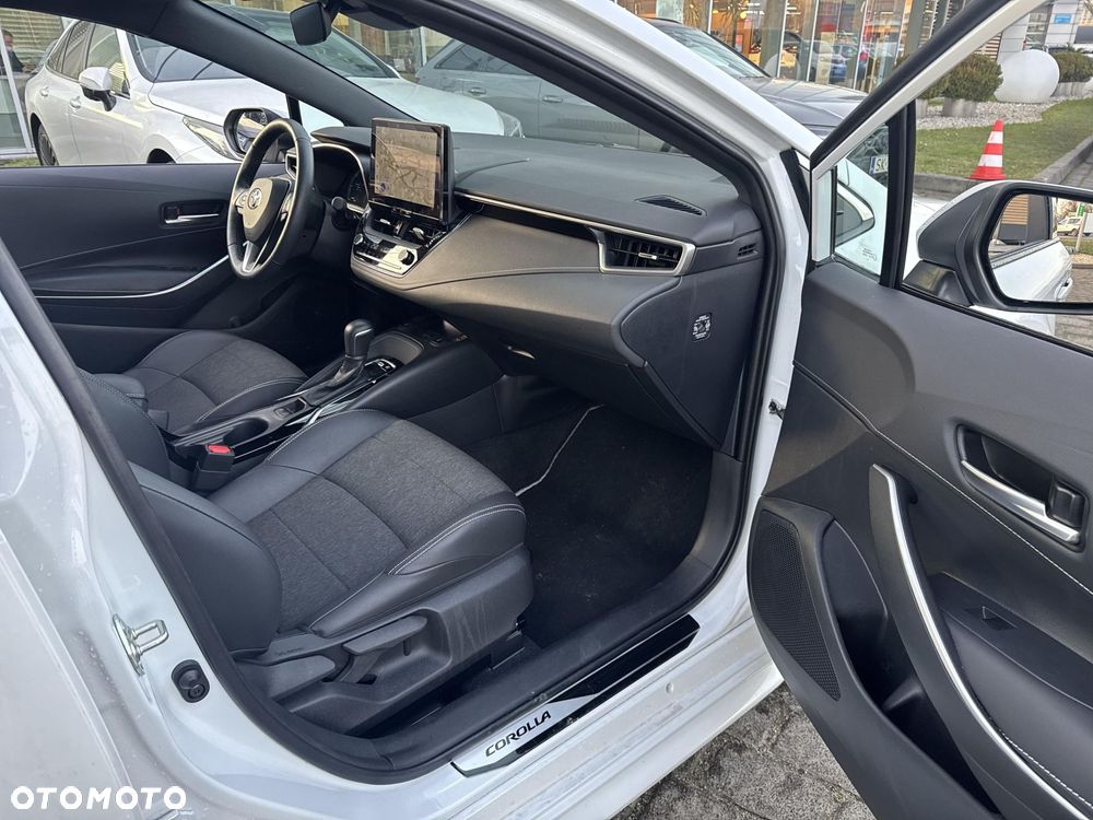 Toyota Corolla 1.8 Hybrid Style - 27