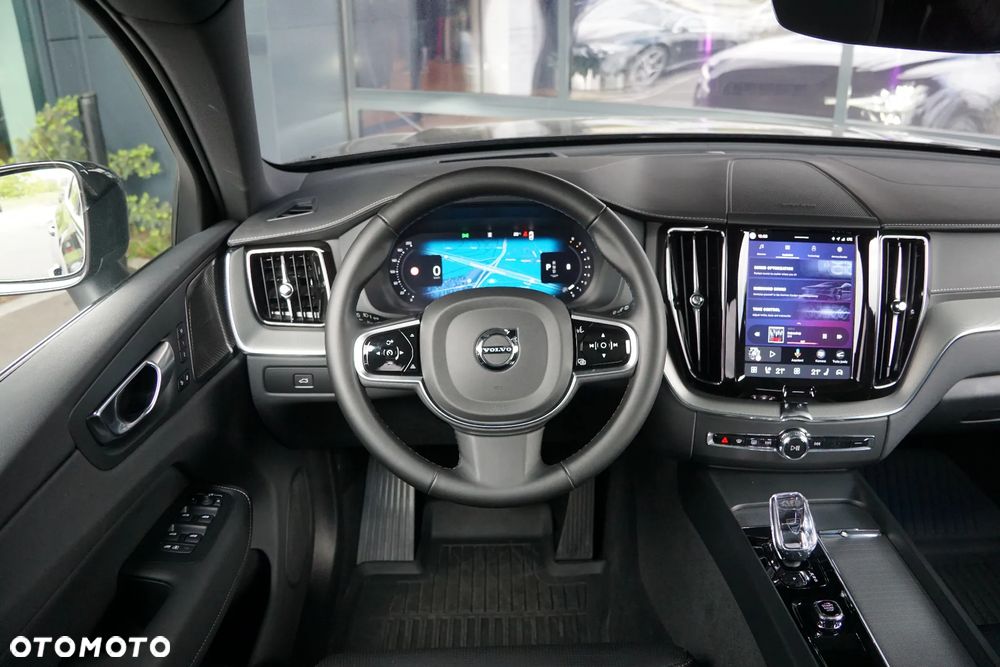 Volvo XC 60 B5 B AWD Ultimate Black Edition - 38