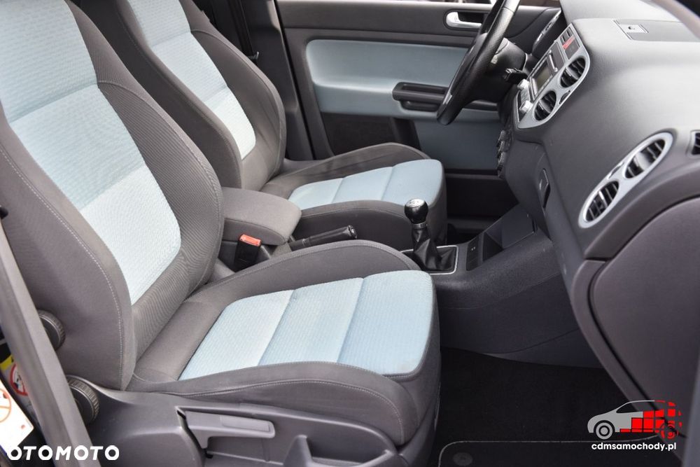 Volkswagen Golf - 21