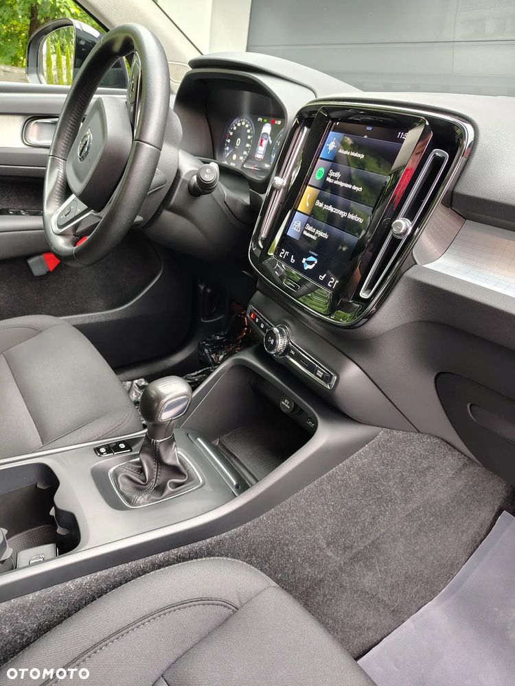 Volvo XC 40 - 21