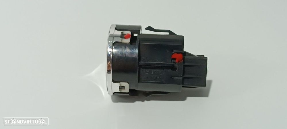 INSERIR INTERRUPTOR DE PARADA MITSUBISHI OUTLANDER (GF0) PHEV KAITEKI 4WD - 2