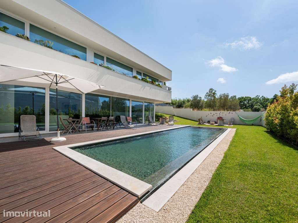 Moradia T6 + 1 c/ piscina e jardim relvado | Sintra - Grande imagem: 5/38
