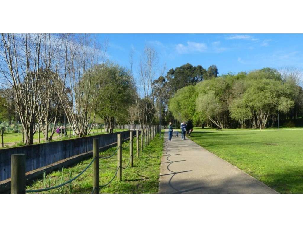 Terreno para construção - S. Mamede de Infesta - Grande imagem: 4/6