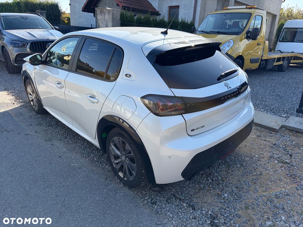 Peugeot 208 Elektromotor 136 E-Style - 10