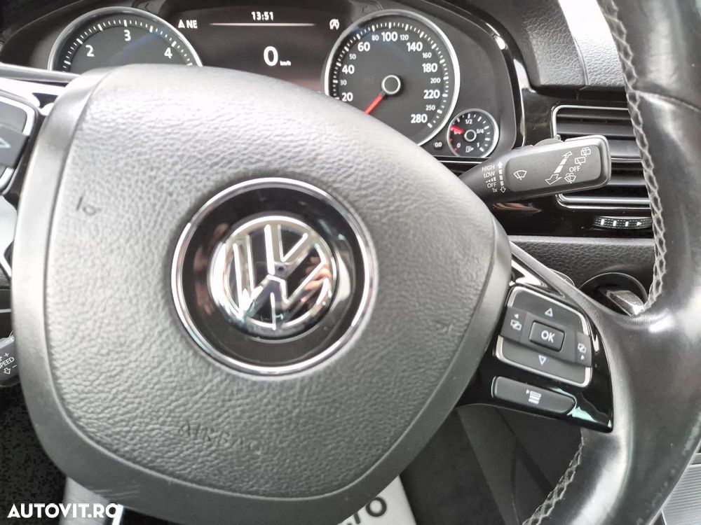 Volkswagen Touareg 3.0 V6 TDI BMT - 18