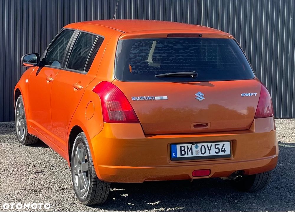 Suzuki Swift 1.3 GLX / Comfort - 4