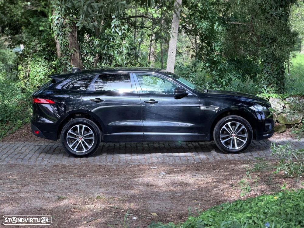 Jaguar F-Pace - 30