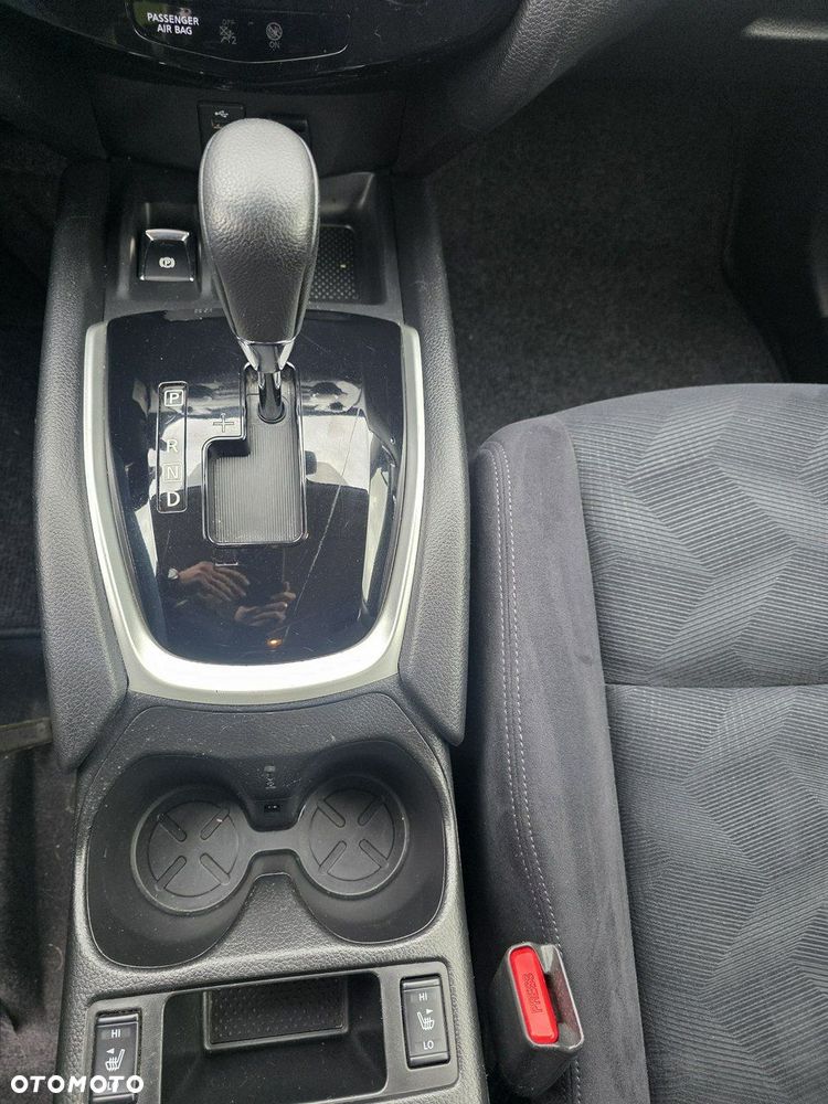 Nissan X-Trail 1.6 DCi Xtronic Tekna - 27