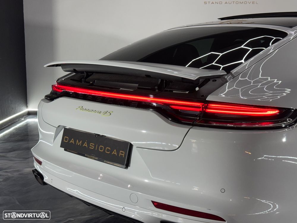 Porsche Panamera 4S E-Hybrid - 7