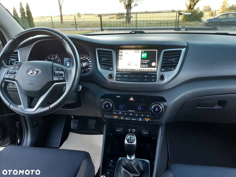 Hyundai Tucson 1.6 Turbo 2WD Intro Edition - 17