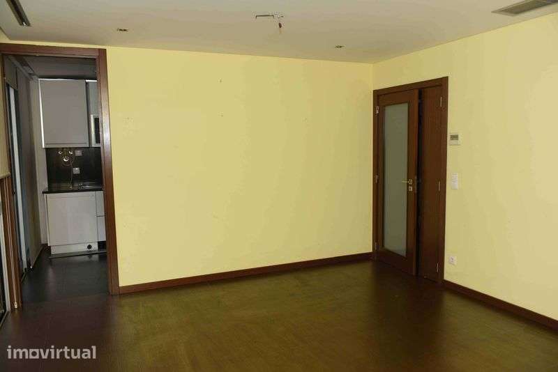 APARTAMENTO T2 Rua Ernesto Sena oliveira 31 - Grande imagem: 4/12