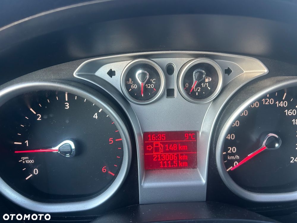 Ford Kuga 2.0 TDCi 4x4 Titanium - 8