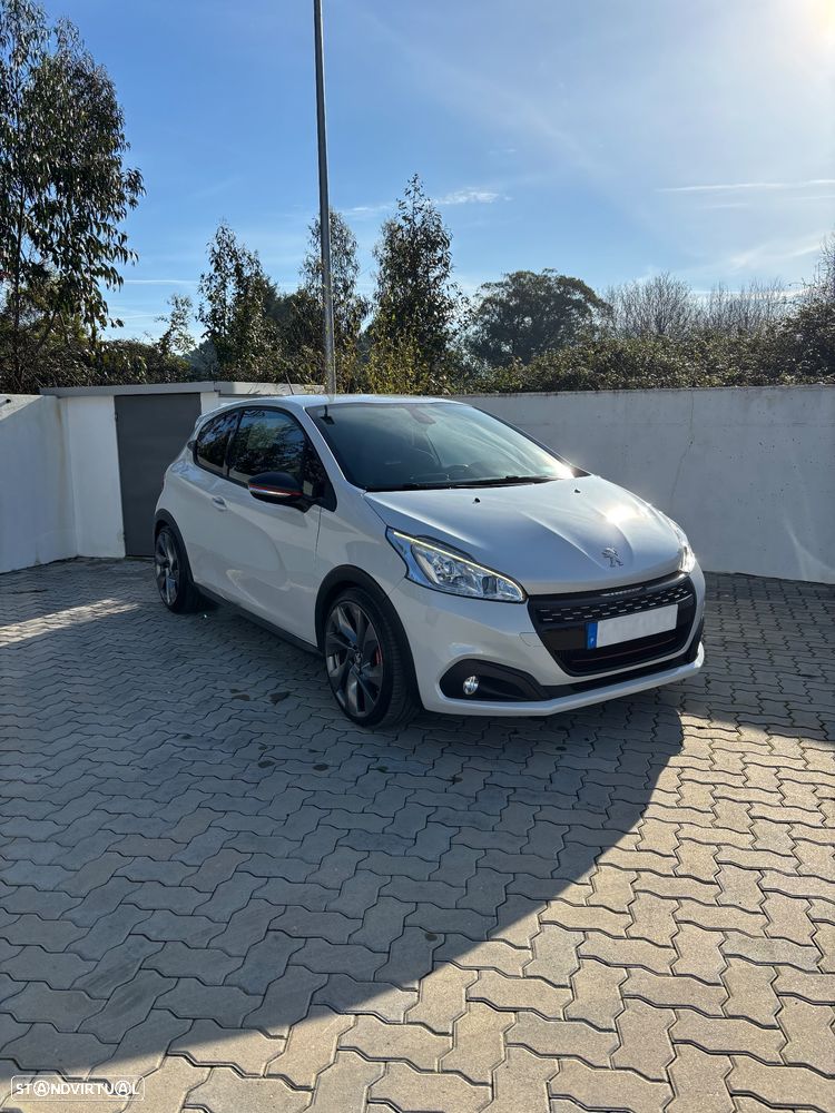 Peugeot 208 1.6 e-THP GTi by Sport - 3