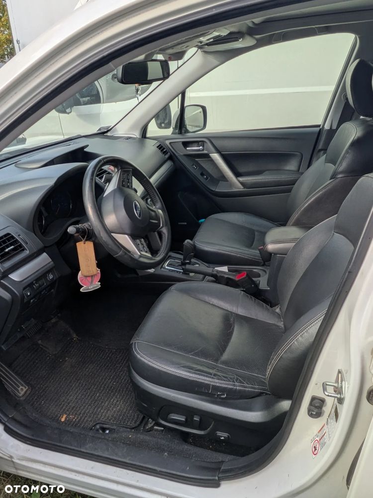 Subaru Forester 2.0 XT Platinum Lineartronic - 5